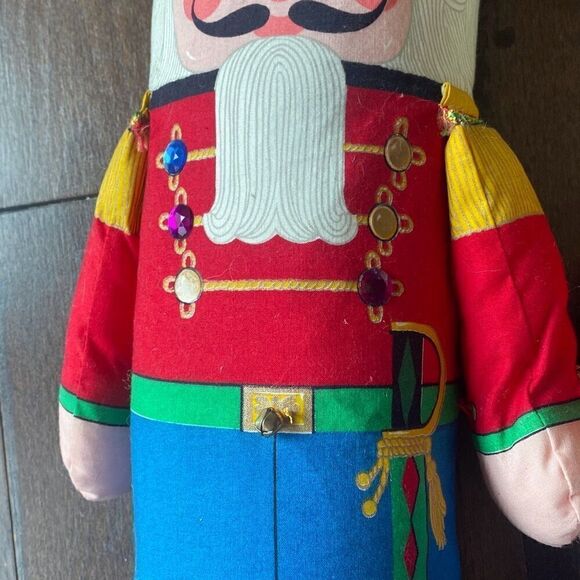 Vintage nutcracker soldier stand alone pair bean door stoppers 17 inches Christm - Picture 4 of 6